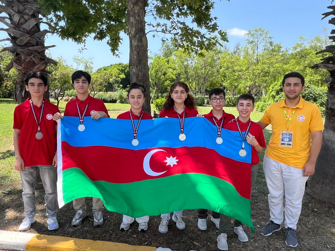 Məktəblilərimiz 28-ci Balkan Riyaziyyat Olimpiadasında uğurla çıxış ediblər